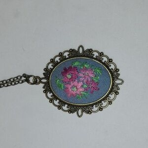 Embroidery Pendant Necklace with an Antiqued Bronze Tone Tray and Chain Floral